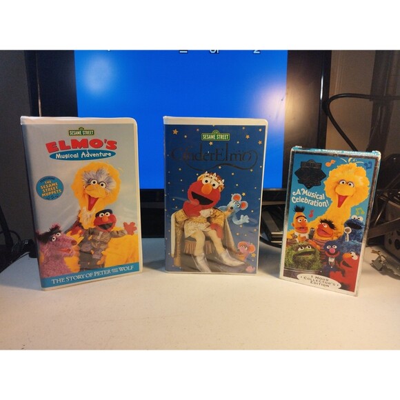 Lot of 3 Sesame Street VHS - Cinderelmo, Elmo's Musical Adventure, 25th Birthday - Picture 1 of 7